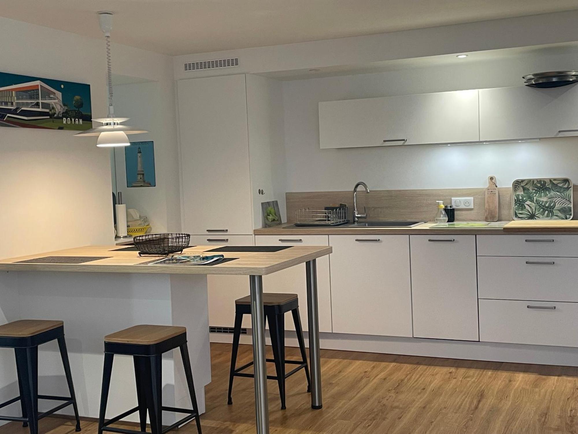 L'Auguste - Appartement Terrasse, 450M De La Plage Royan Buitenkant foto
